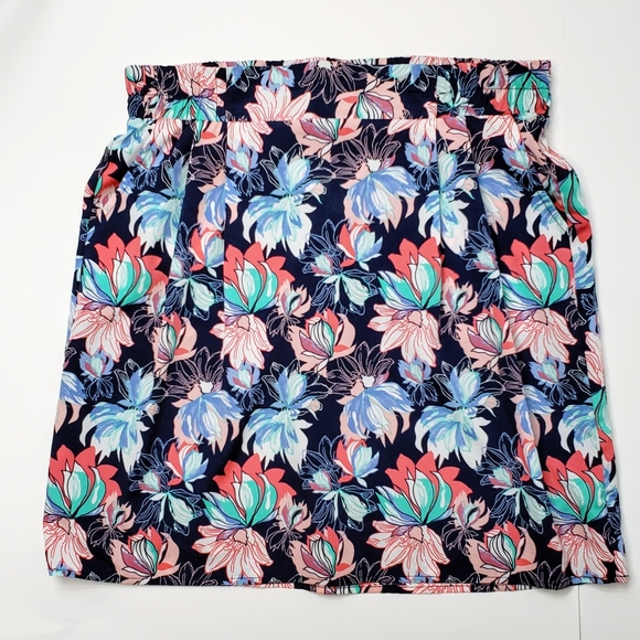 Buttons | Navy Blue Floral Print Mini Skirt Large - Picture 3 of 10